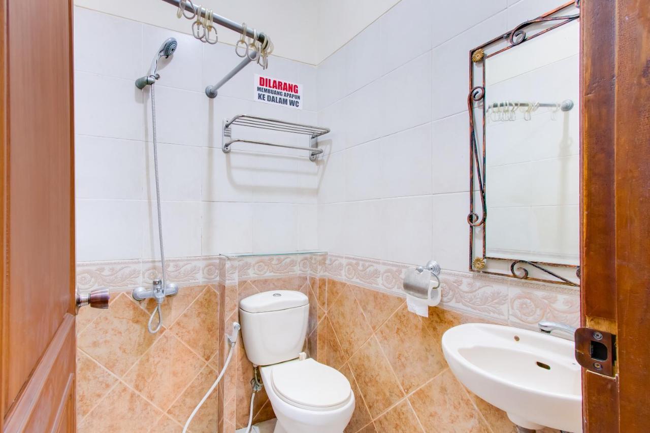 Oyo 3217 The Ts Homestay Маланг Екстериор снимка